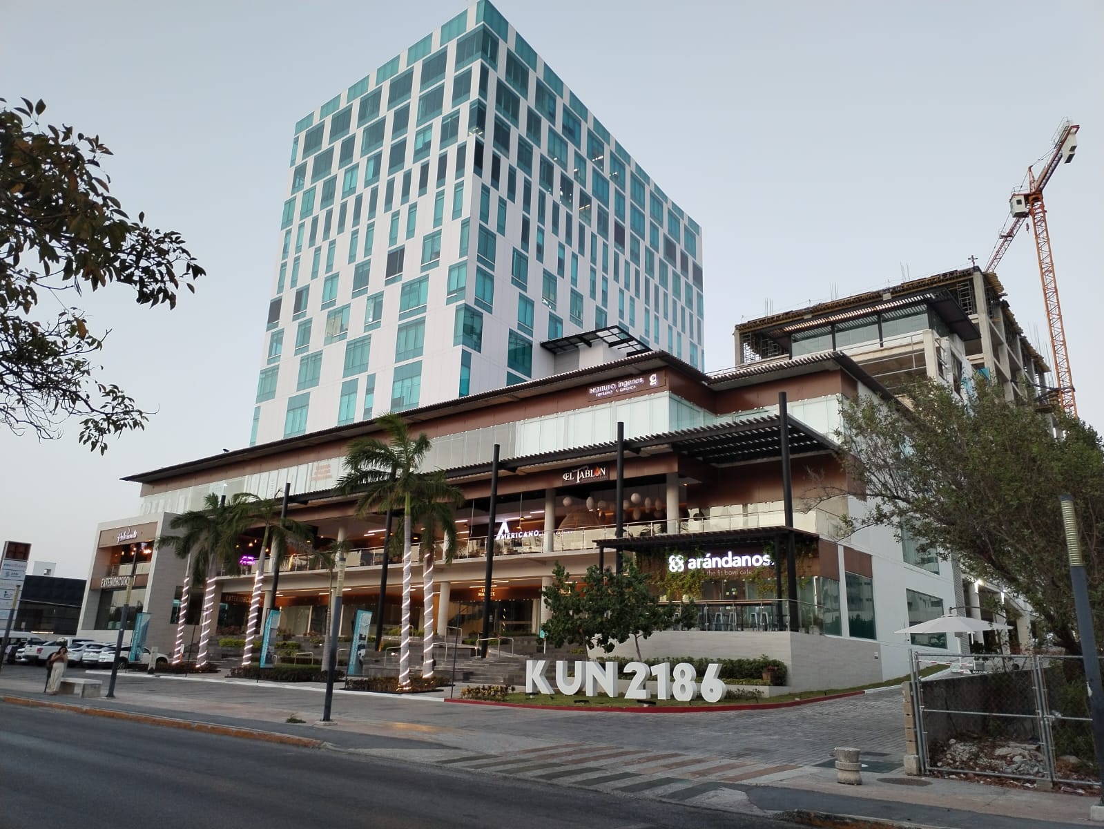 CasasRicas office photo 1