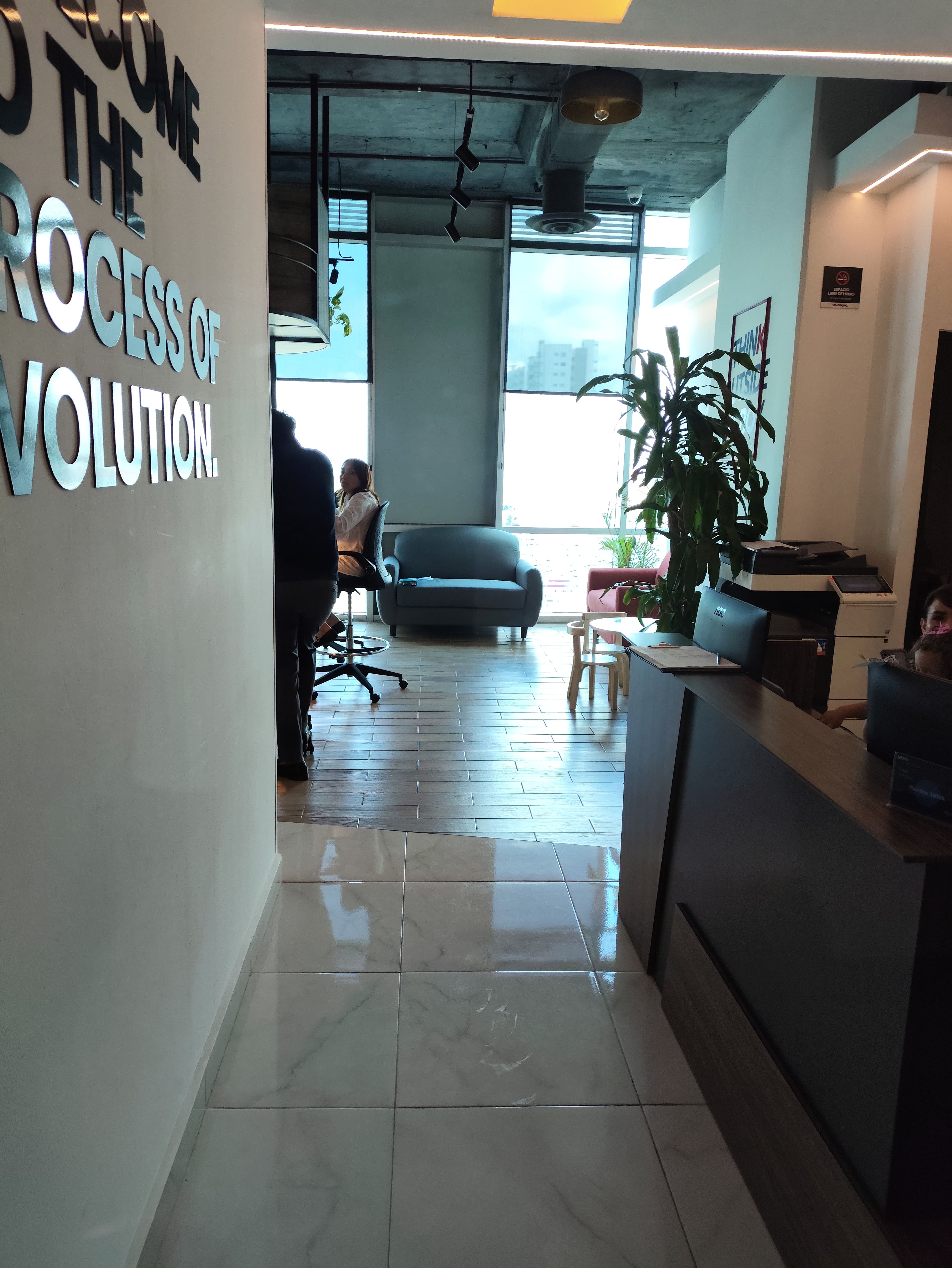 CasasRicas office photo 2